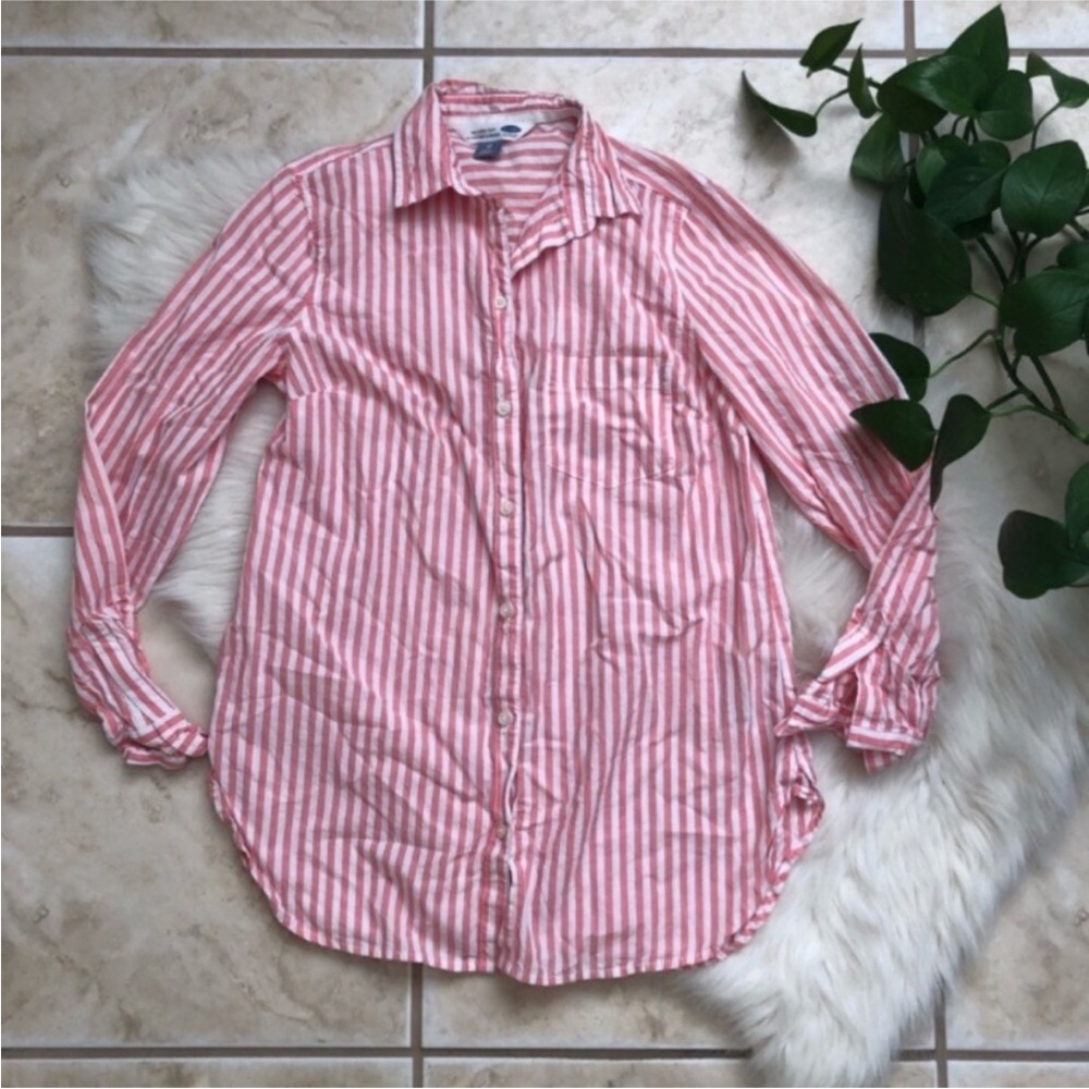 Old Navy The Classic Shirt in Pink Stripes